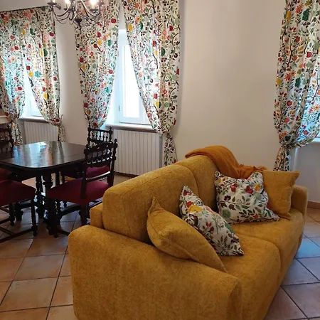 شقة La Casa Di Zoe Locazione Turistica *